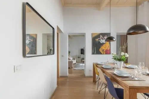 Iflat Navona White And Stylish Apartment