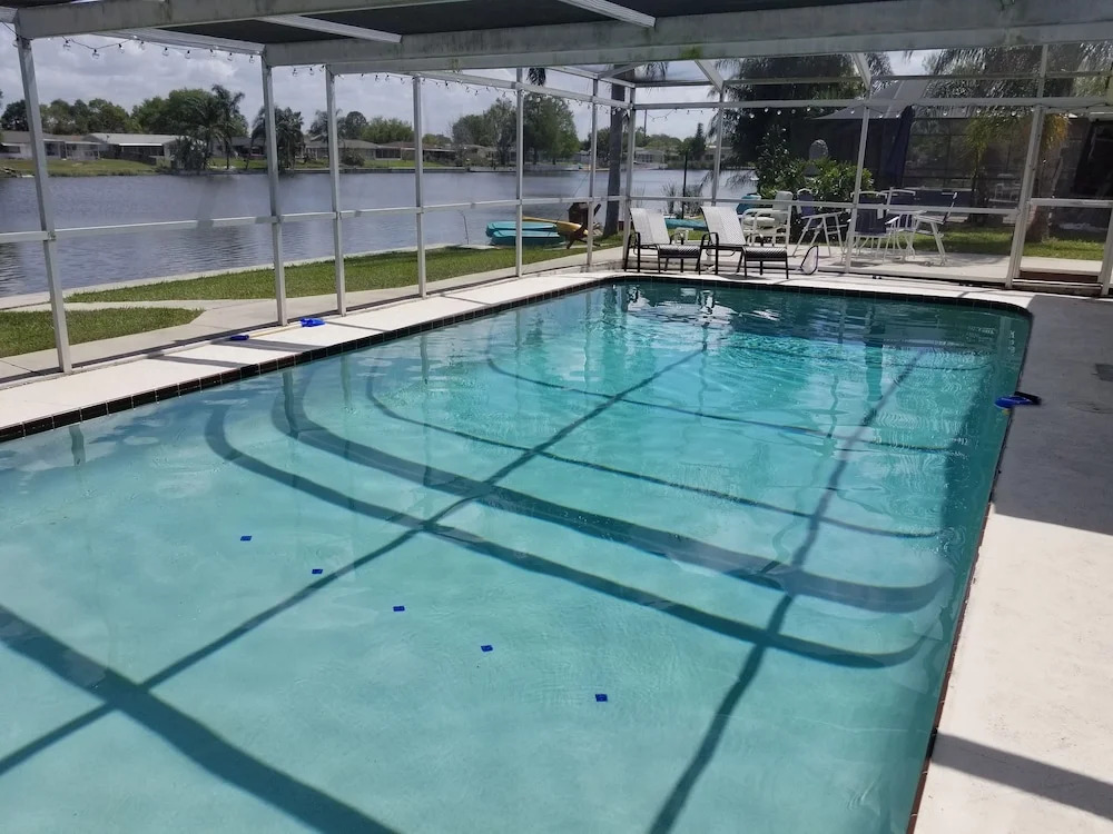 Newly Renovated Pool and Lake Dream Home