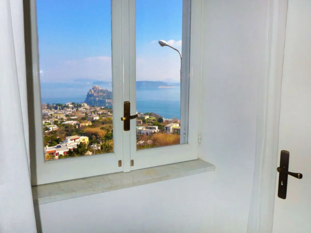 House The Pink Ischia