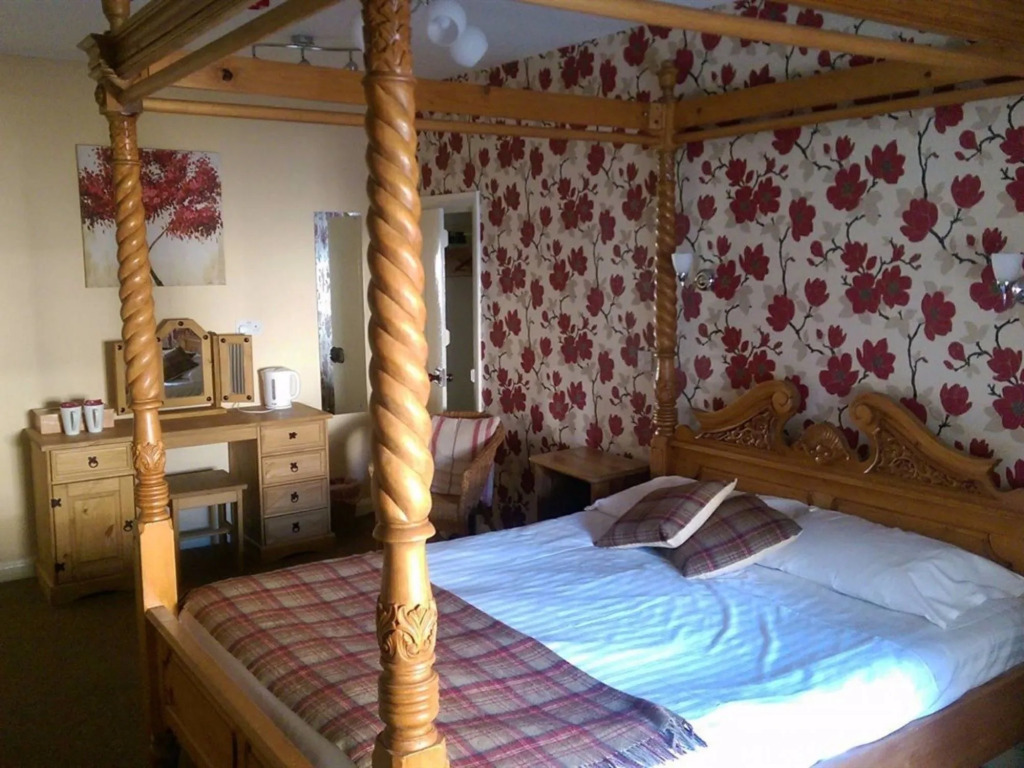 The Wheatsheaf Inn