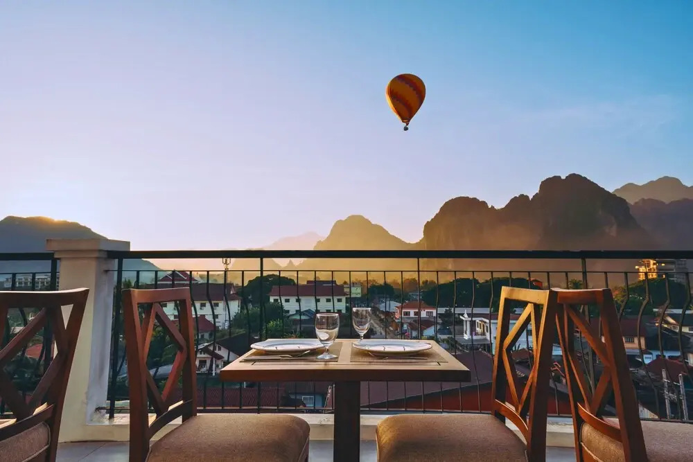 Oudomsin Vang Vieng Hotel