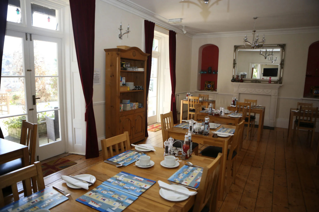 Epchris House