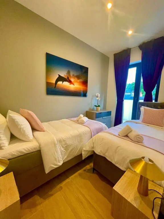 One Lux Stay Near Antwerp Central - 2 Bedroom 1 5 Bathroom