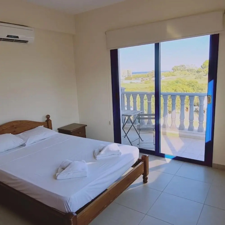 20 ATR -trinity 2 Apartment