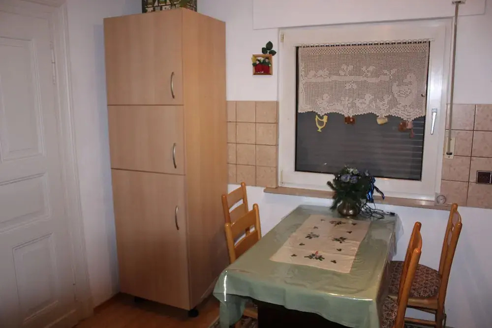 Ferienwohnungen Wettstadt Iii