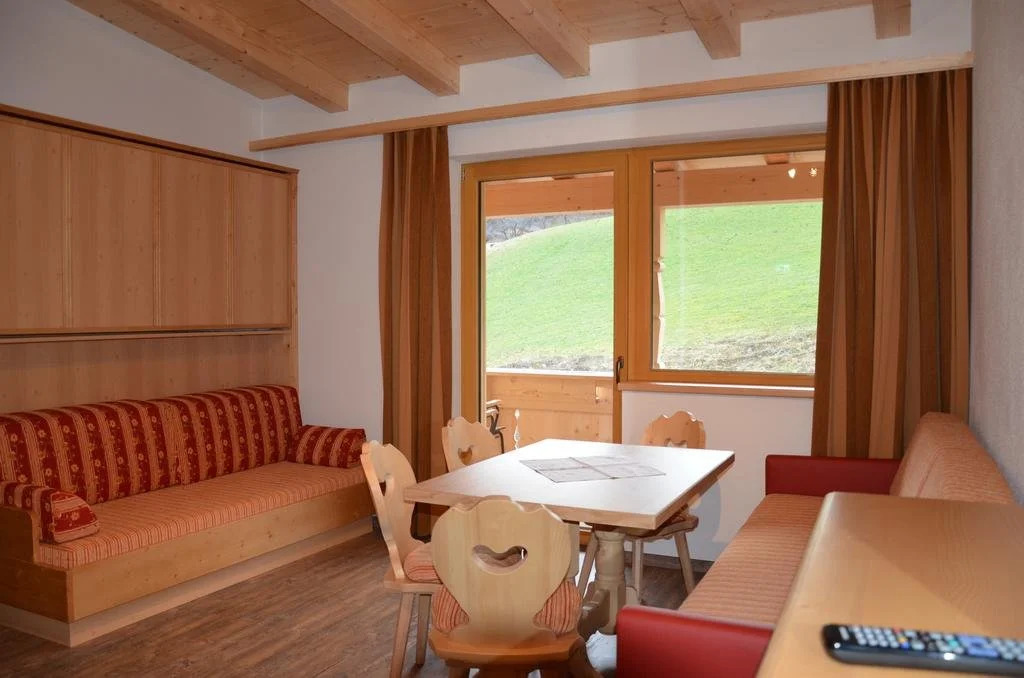 Hotel & Alpengasthof Pinzgerhof