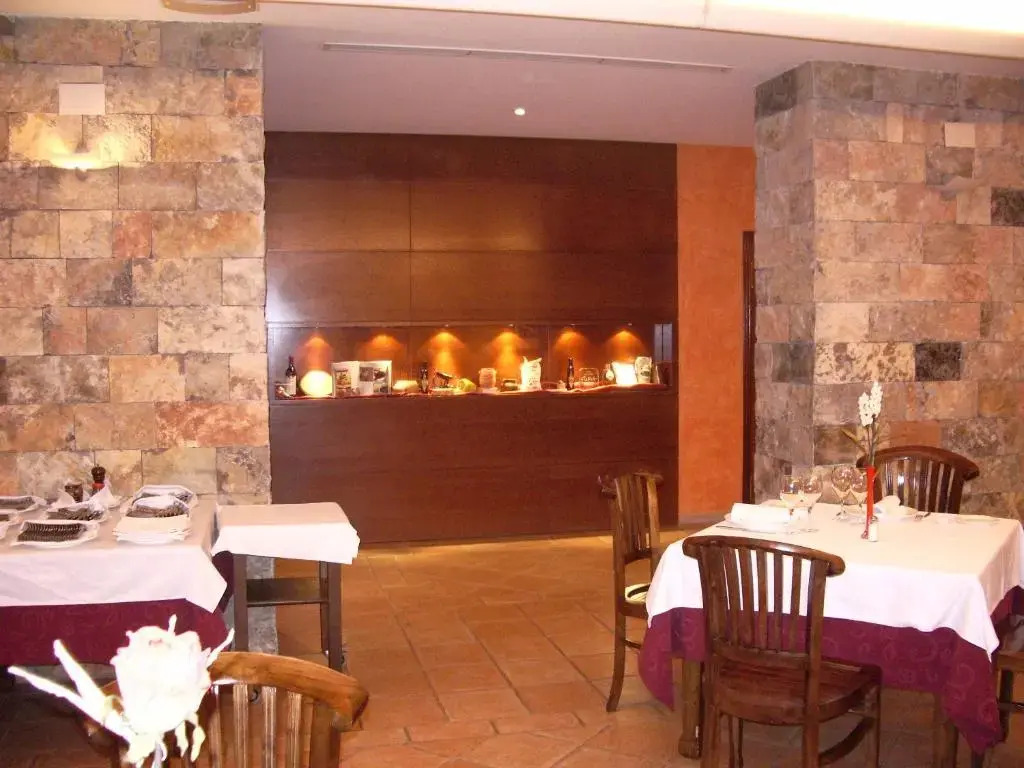 LAgora Hotel