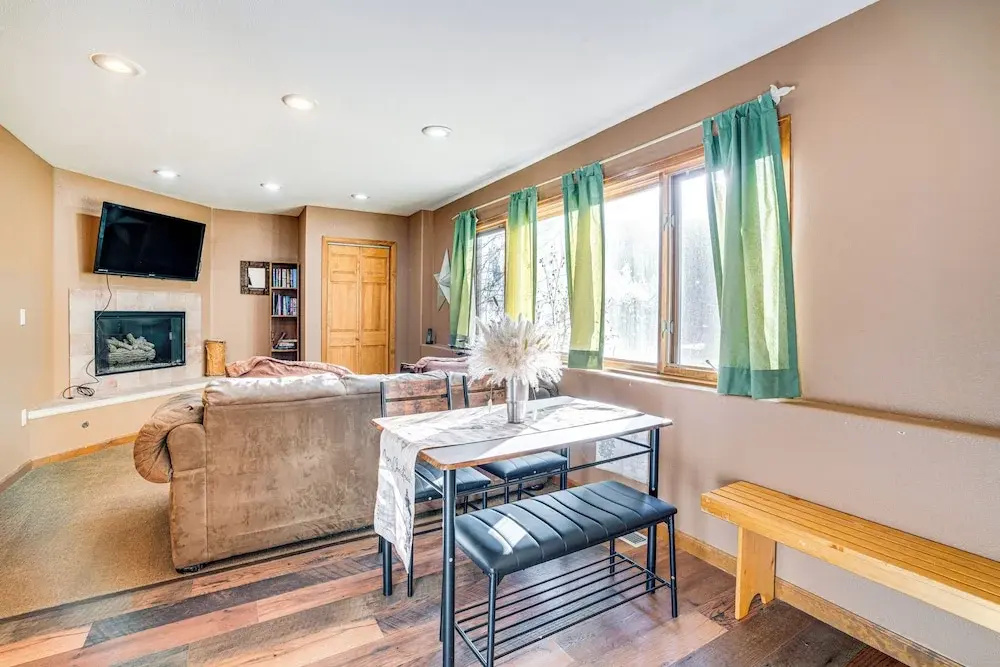 1 Mi to Keystone Lifts: Hot Tub Haven w/ Mtn Views