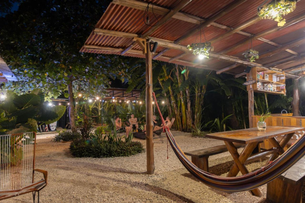 Hostel 7, Casa De Gingi