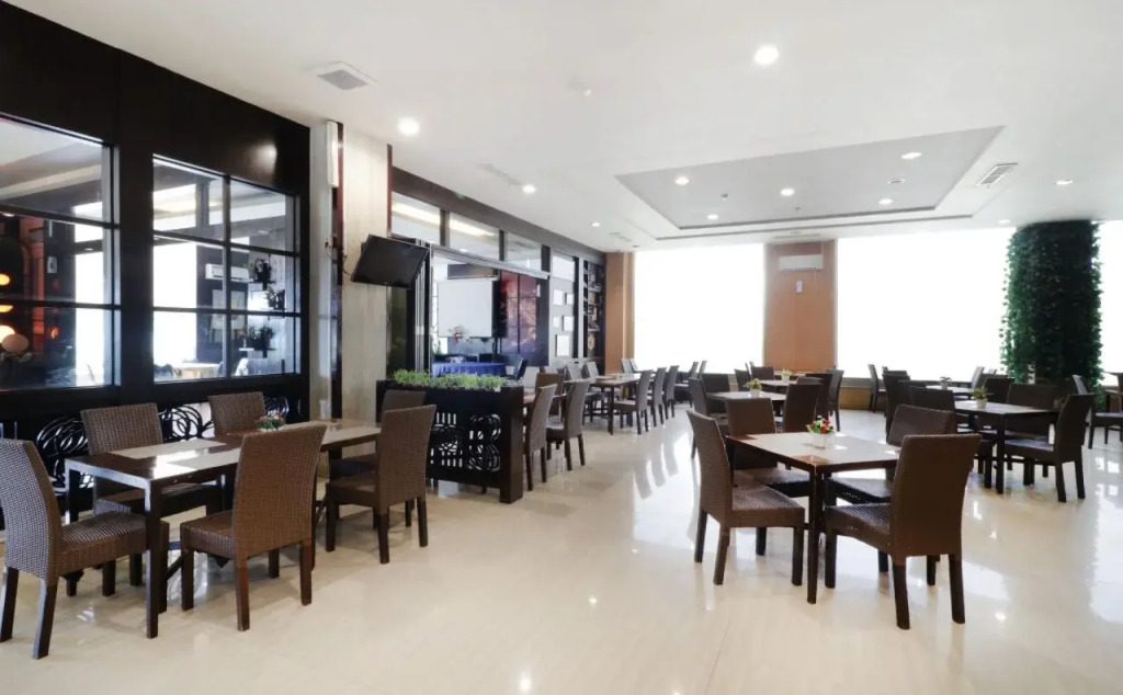 Grand Kanaya Hotel