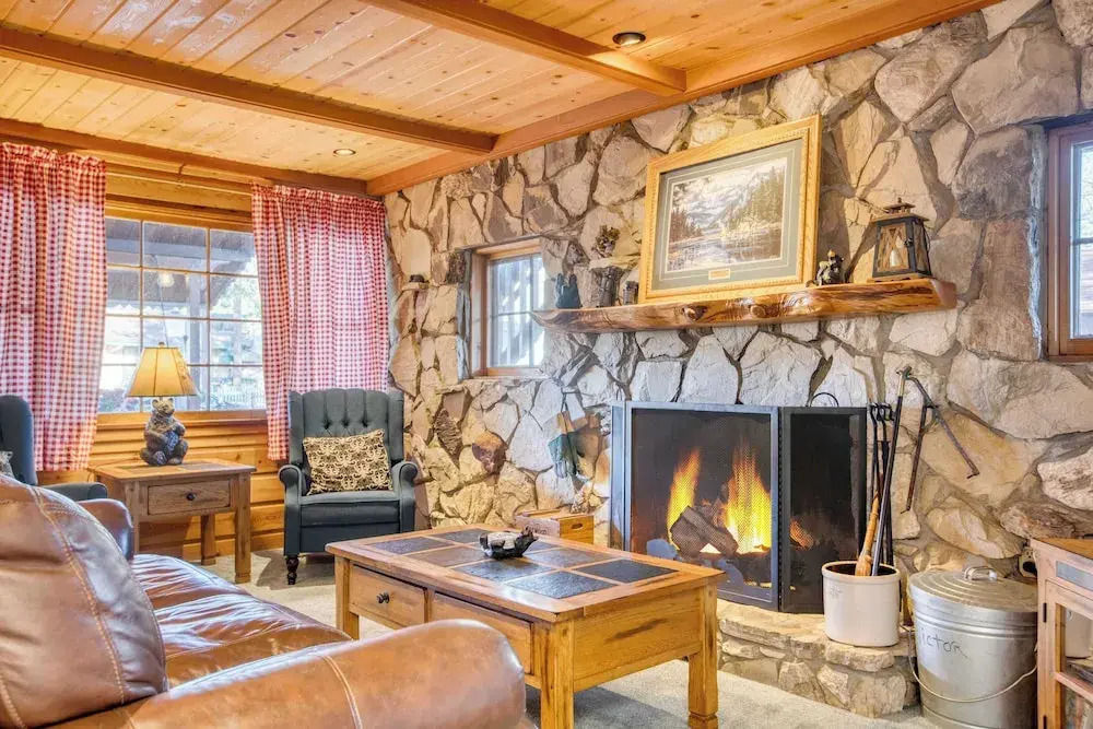 Lakefront w/ Private Dock, Hot Tub, Large Deck, Views Lakeside on Lagunita