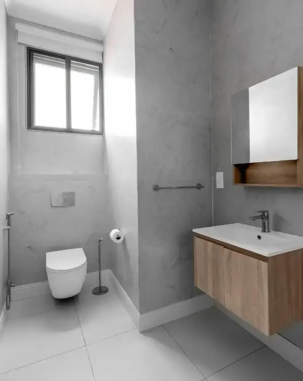 Four-Two Africa Lane Luxury Apartment