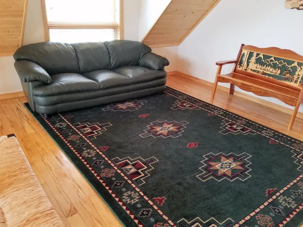 Bachelor Loop House