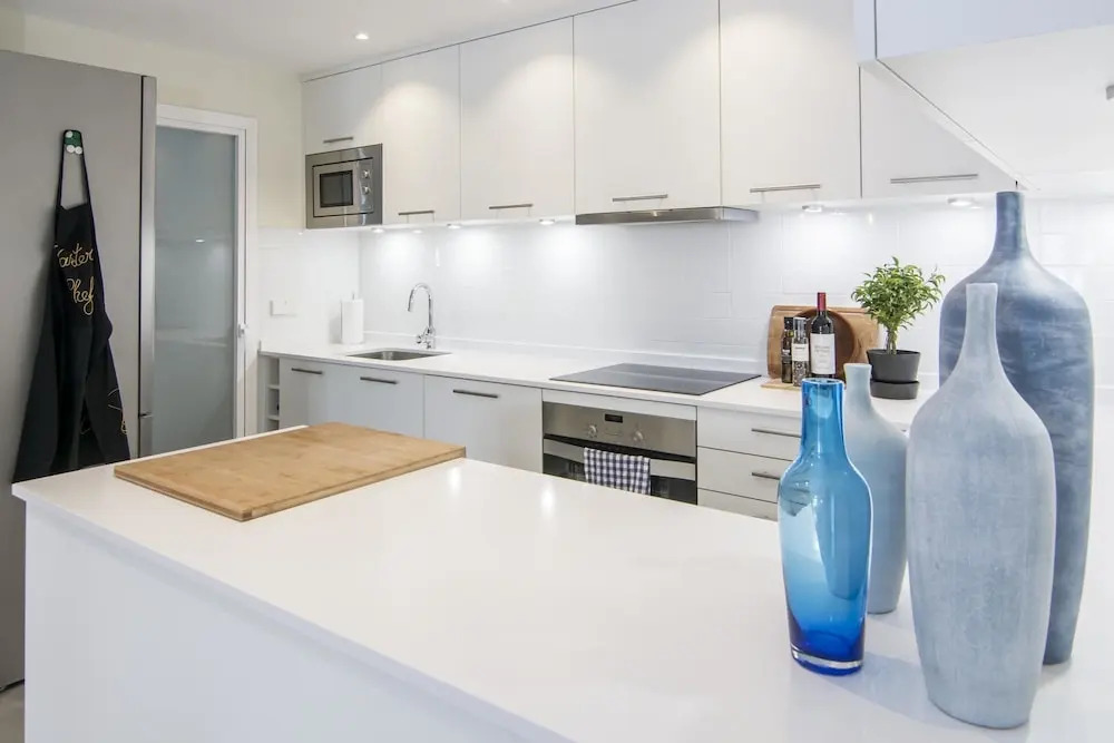 ELD3- Spacious 3 bedroom apt close to Puerto Banus