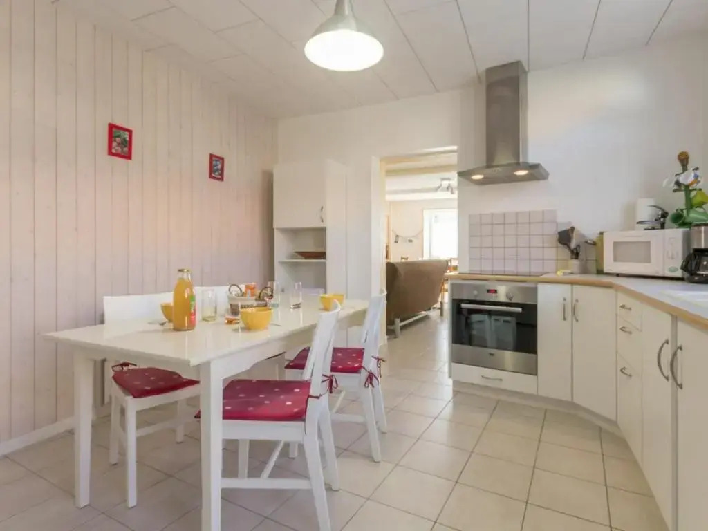 Gîte familial avec parc, jeux pour enfants et vélos, proche du Lac de Grand Lieu - FR-1-306-1040