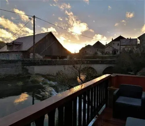 Chez Ines Arbois Centre Jaccuzzi