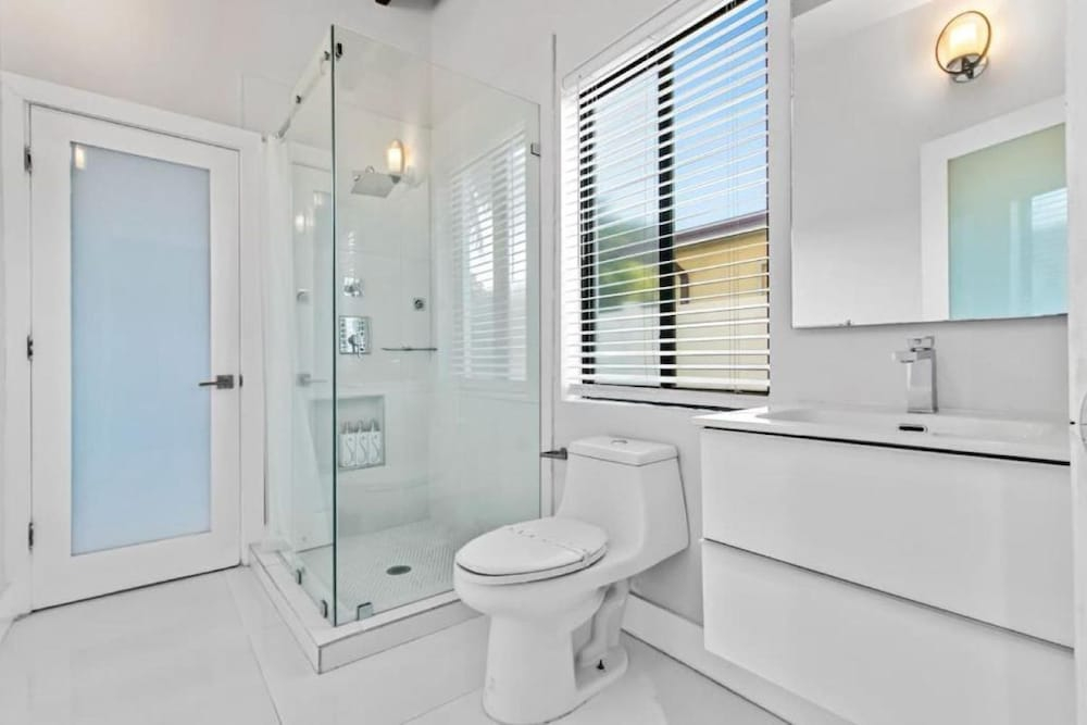 Luxury Miami Stay by Glam Homes