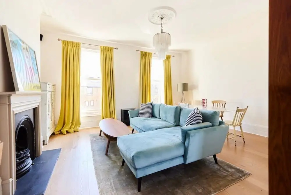 The Walterton Sanctuary - Bright 3bdr Flat