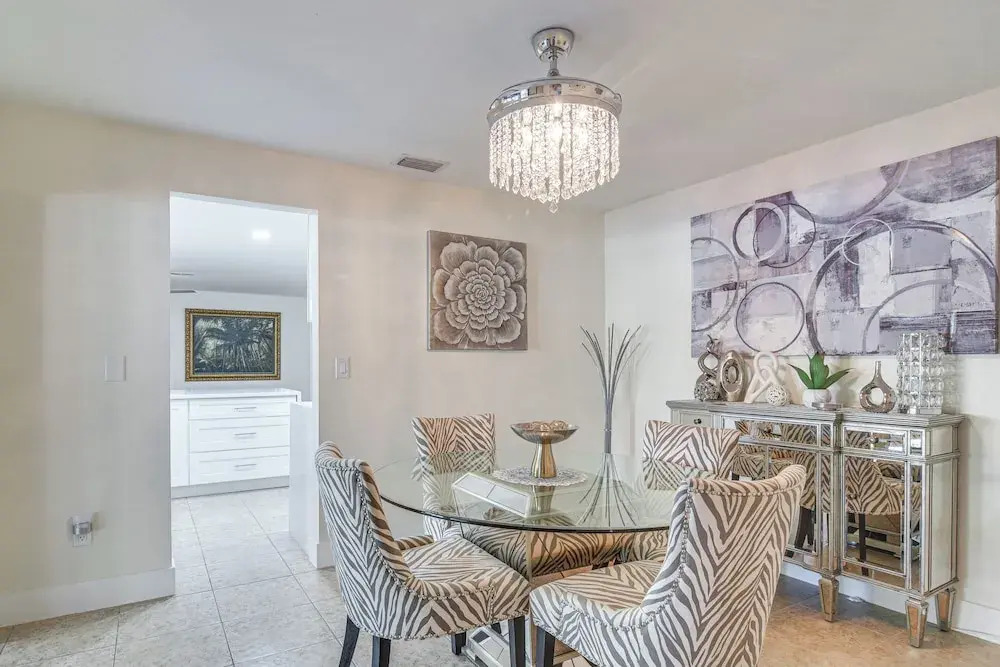 2 Mi to Beach: Home w/ Pool, Grill & More in Largo