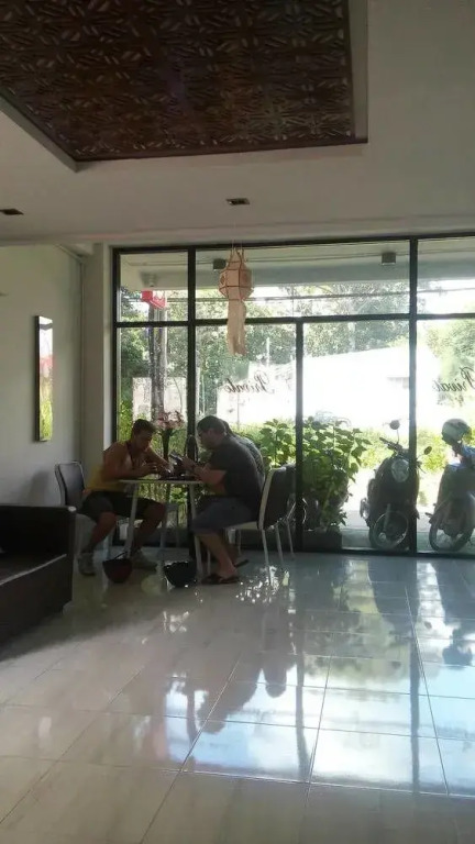 OYO 983 The Private Hotel