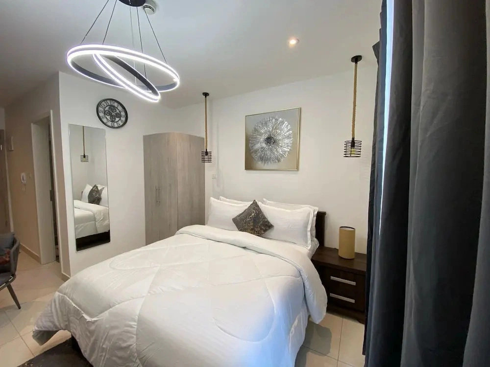 loxwood studio by unique Haven Apartment