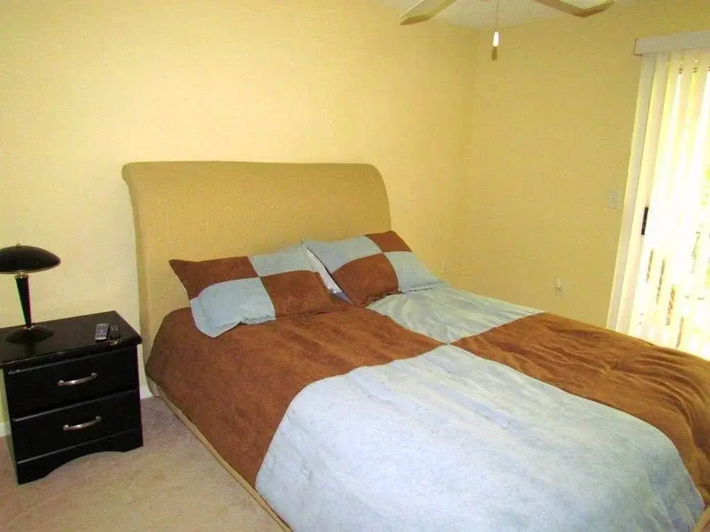 Broadway Station 1037 BLD 10 2 Br condo by RedAwning