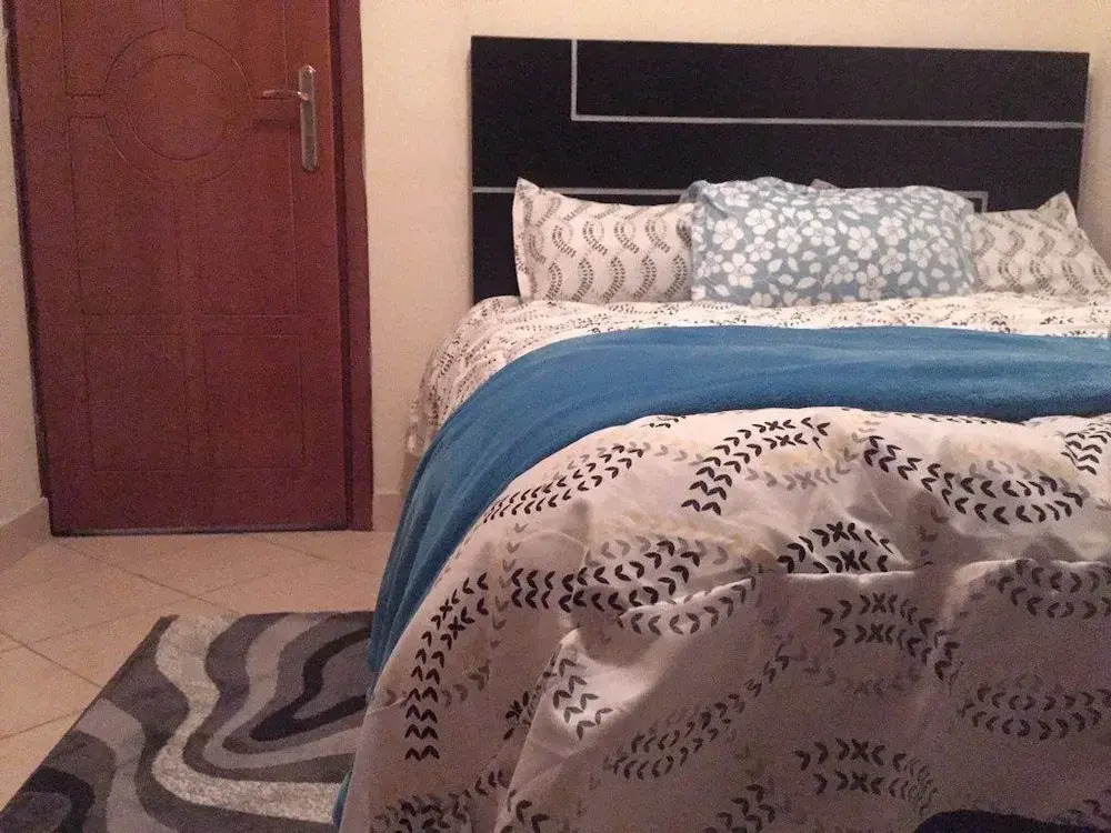 251 Budget Guest House