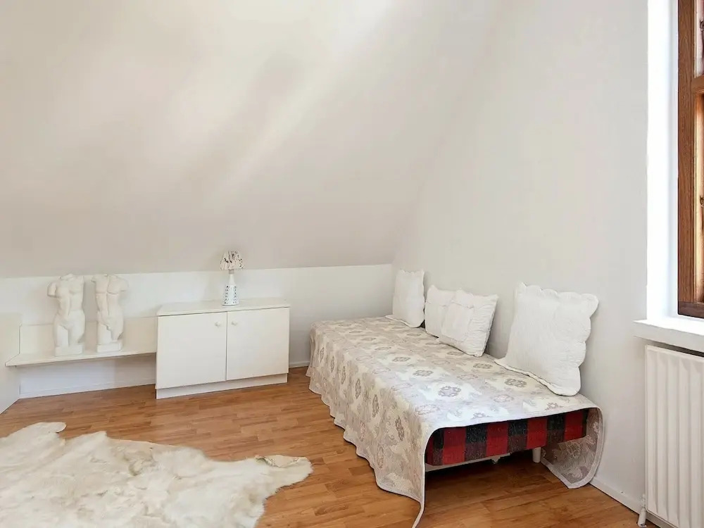 Spacious Apartment in Juelsminde With Lake Views