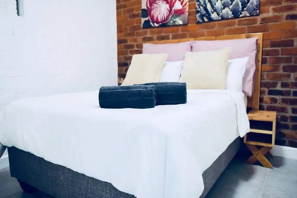 1 Bedroom Apartment With Balcony in Woodstock