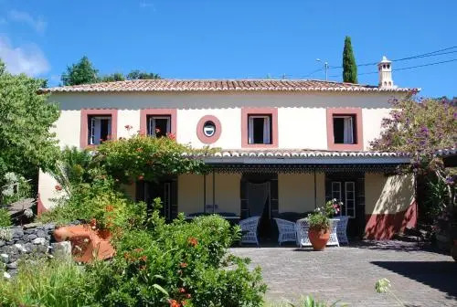 Casa da Muda Cottages & Villa