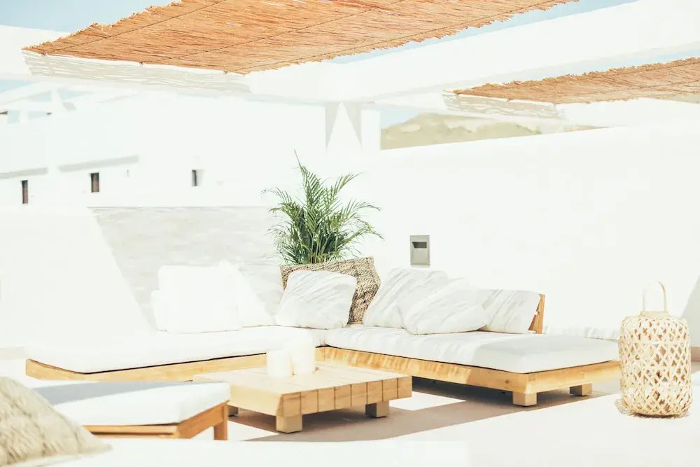 Cala Lanuza Suites