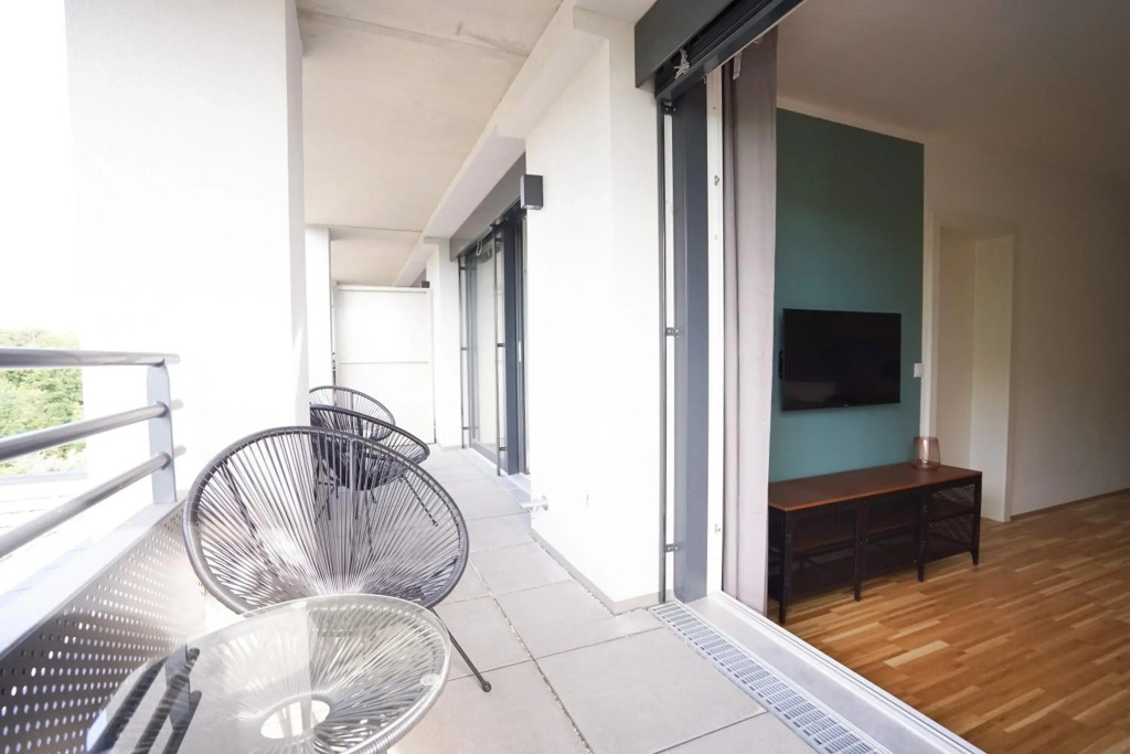 Green Garden Apartment w/.Balcony near Thermal Spa