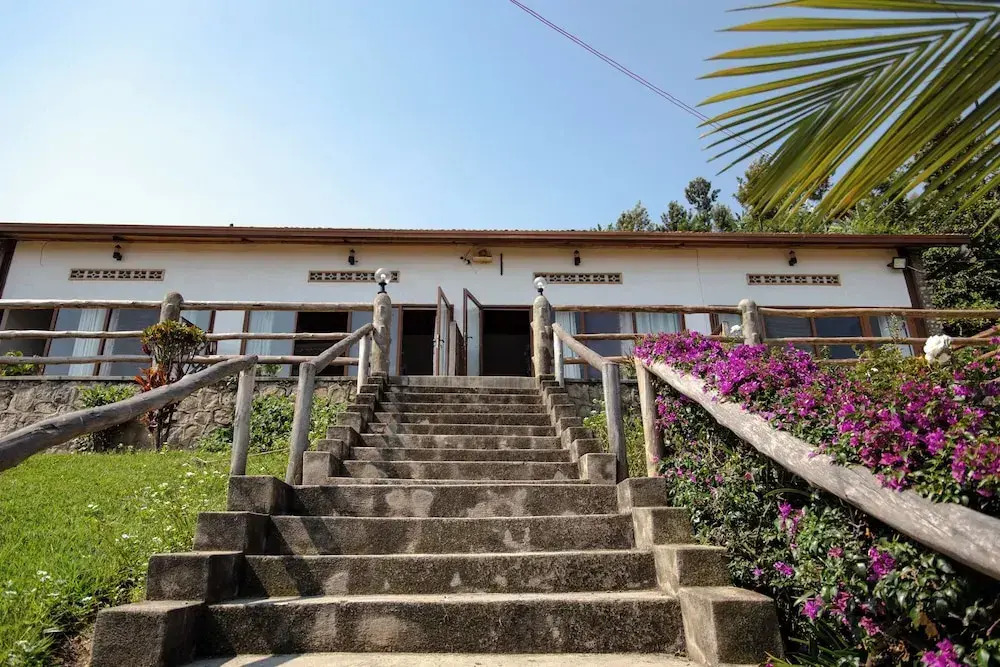 Rushel kivu Resort kayove