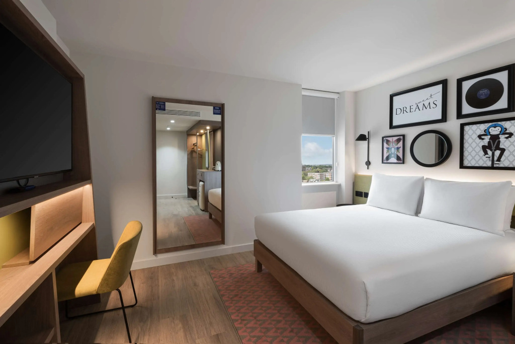 Hampton by Hilton London Ealing