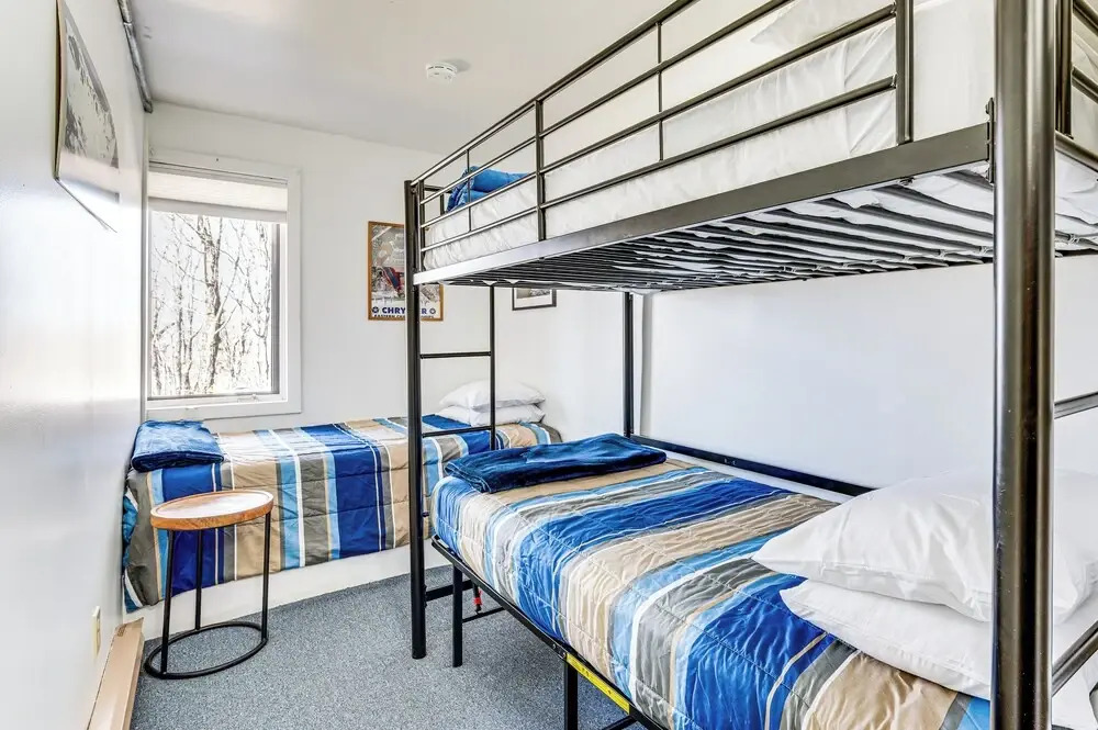 Hiking Galore: Mittersill Townhome in Franconia!
