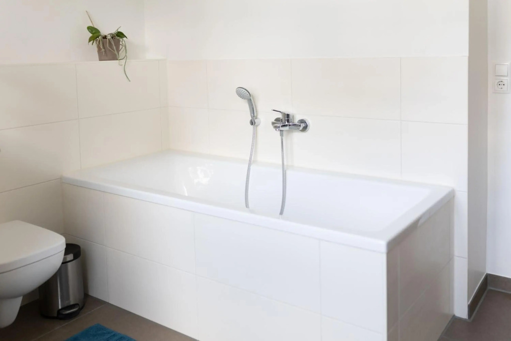 Schöne, geräumige, sonnige Wohnung Old Innenstadt