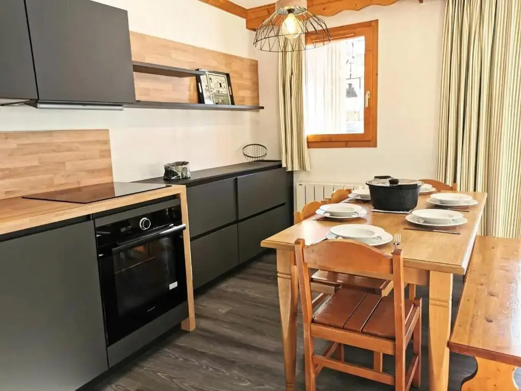 Résidence VALERIANE - 3 Pièces pour 7 Personnes 14