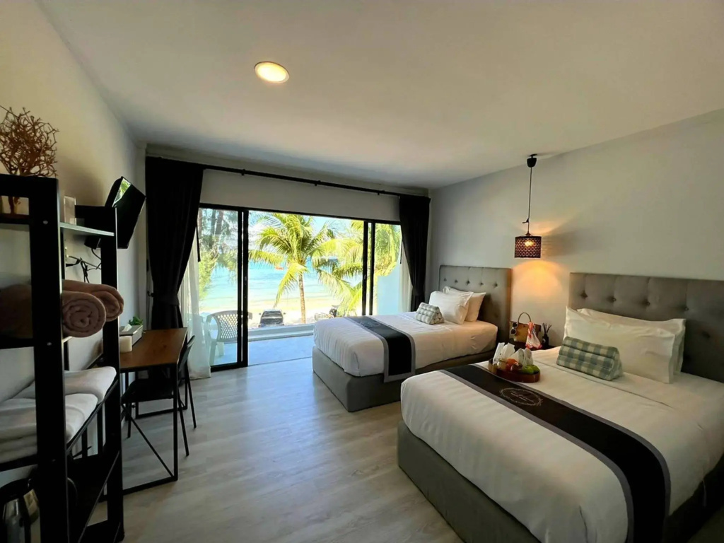 Thai Kamala Beach Front