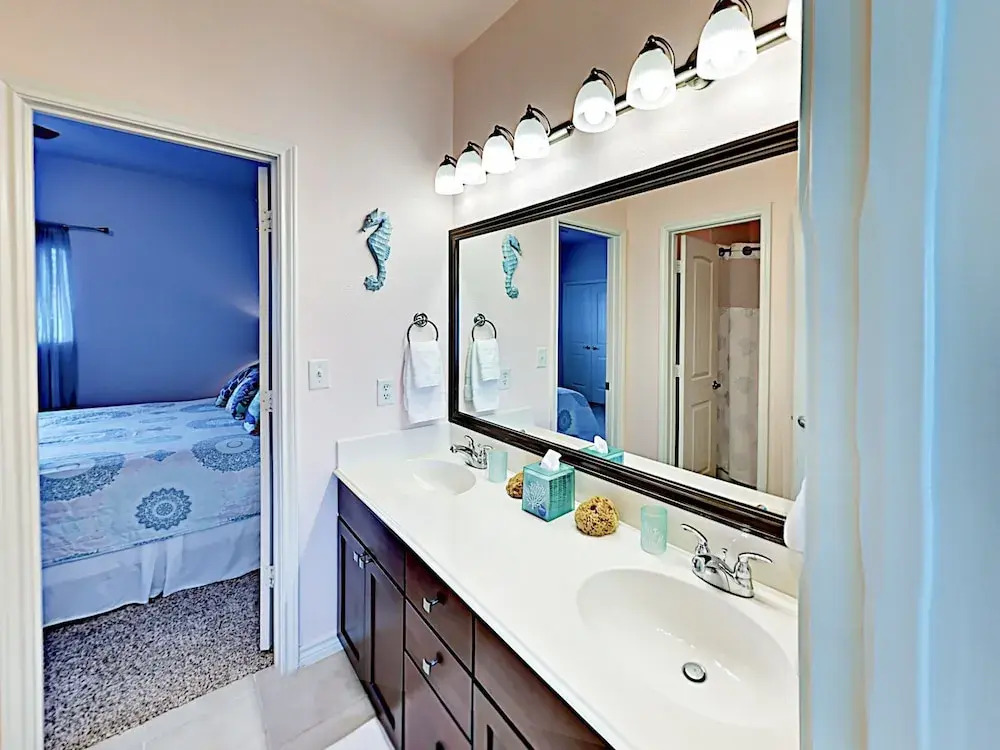 Eleventh Unit #14 - 3 Br Condo