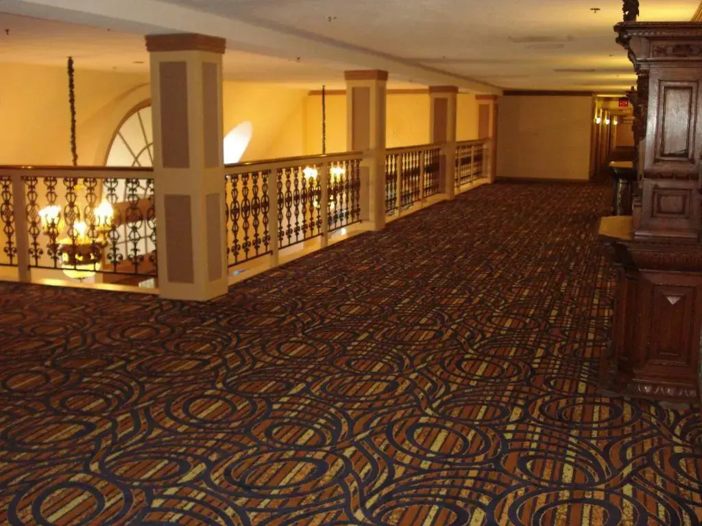 Chateau Hotel and Conference Center