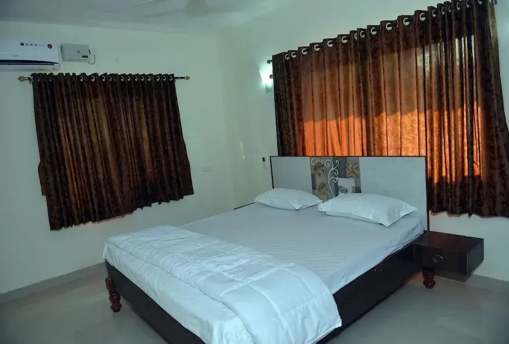 TripThrill Costa Villa
