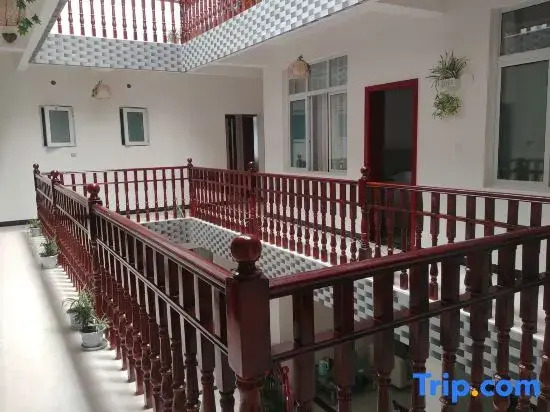 Qingcheng Zhixin Homestay (Qingchengshan High-Speed Railway Station)