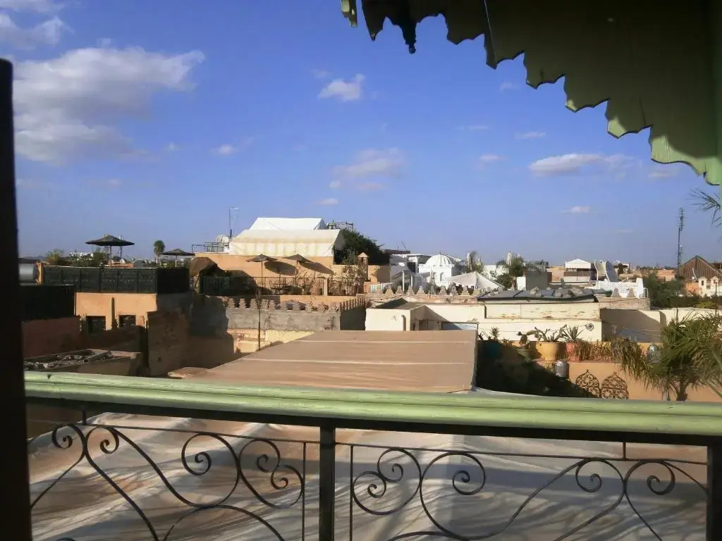 Riad N10