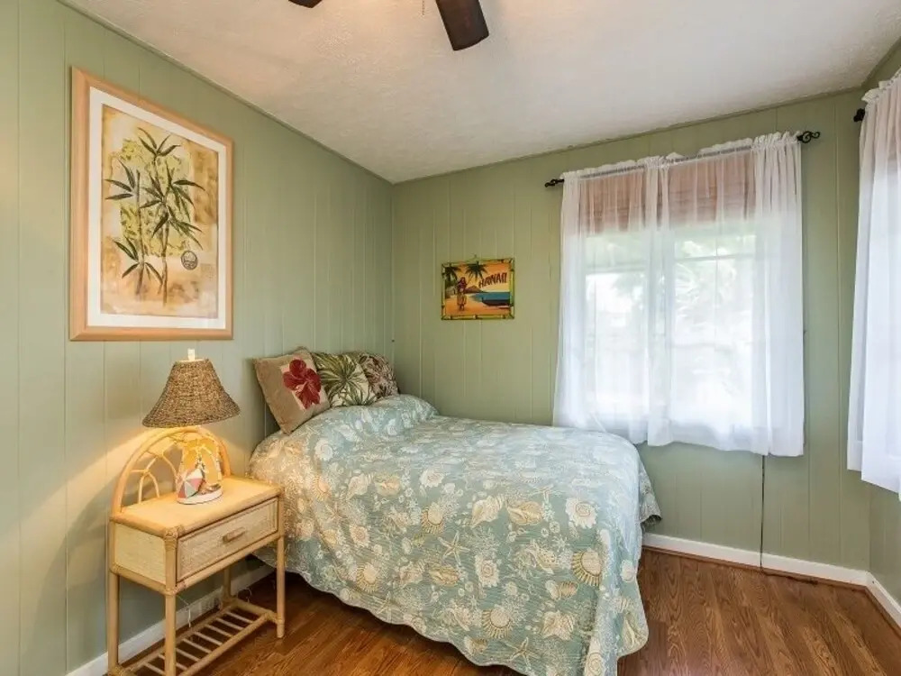 Haleiwa Sunshine 3 Bedroom Home
