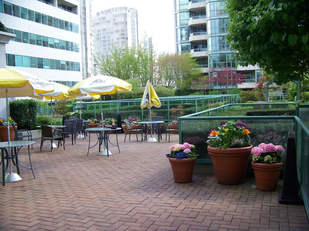 Rosedale Condominiums