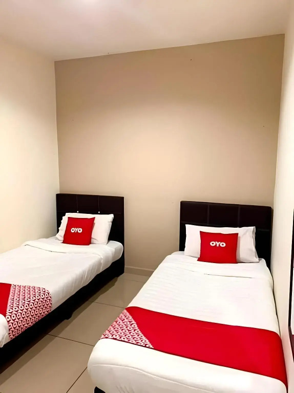 OYO 89902 Semerah Suites Homestay