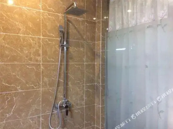 Yijia Business Hotel
