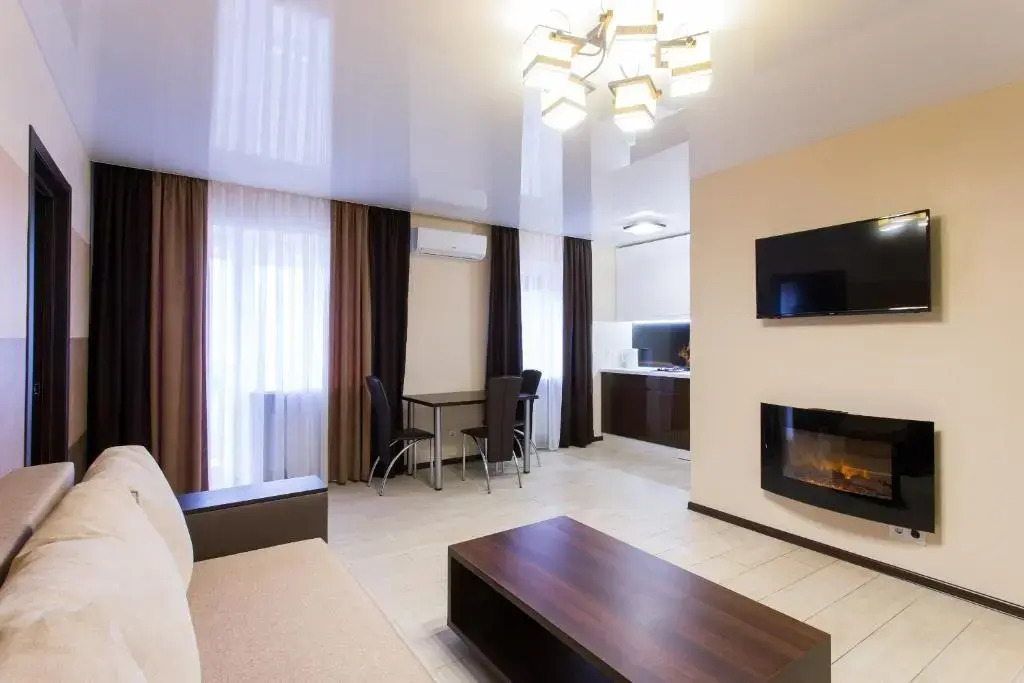 Luxury One bedrooms 23 August