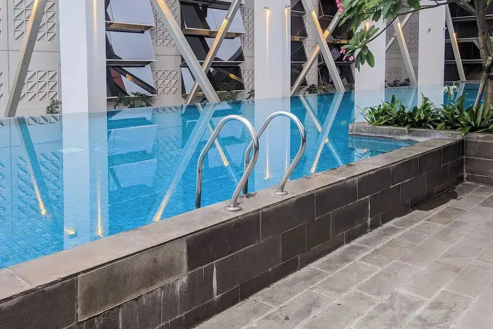 Homey And Modern 1Br At Paddington Heights Apartment