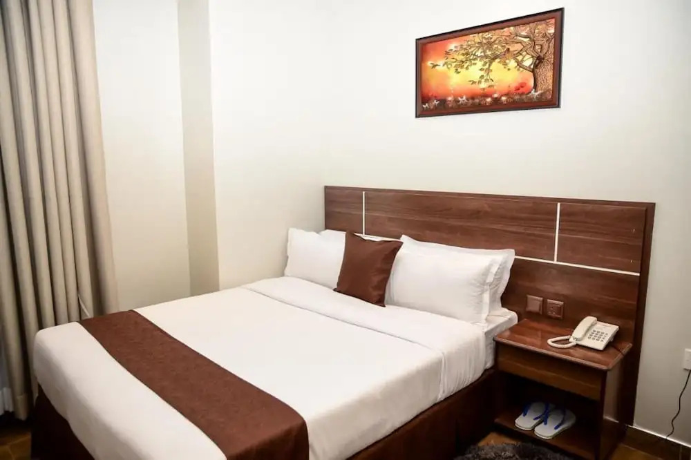 LA BEILA HOTEL MERU